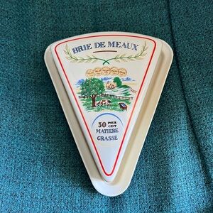 Vintage Ceramic Covered French Brie Cheese Plate With Lid